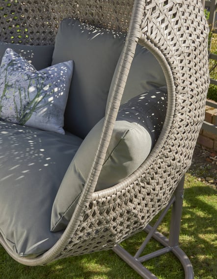 Handpicked Goldcoast Double Garden Swing Seat Ratton