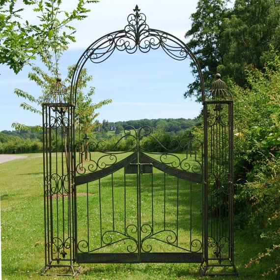 Rusty Green Vintage Metal Garden Arch with Gates