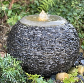 Slate-Auris-Garden-Water-Feature