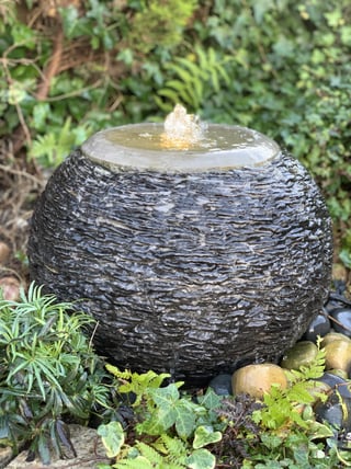 Slate-Auris-Garden-Water-Feature