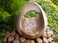 Babbling Basket Rainbow Sandstone Water Feature