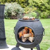 Mega Cast Iron Chimenea BBQ