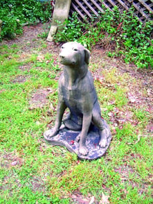 Labrador Garden Statue