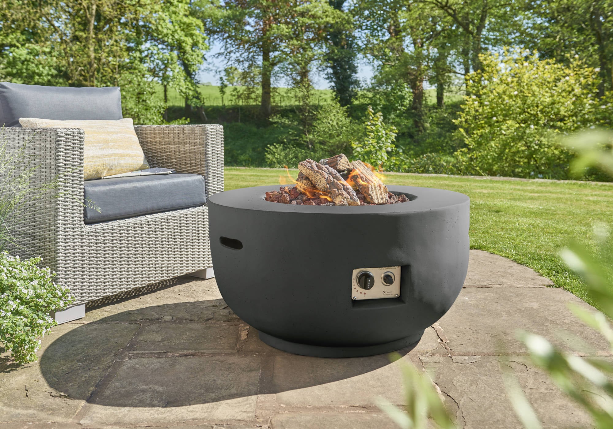 Happy Cocooning 91cm Black Gas Fire Bowl
