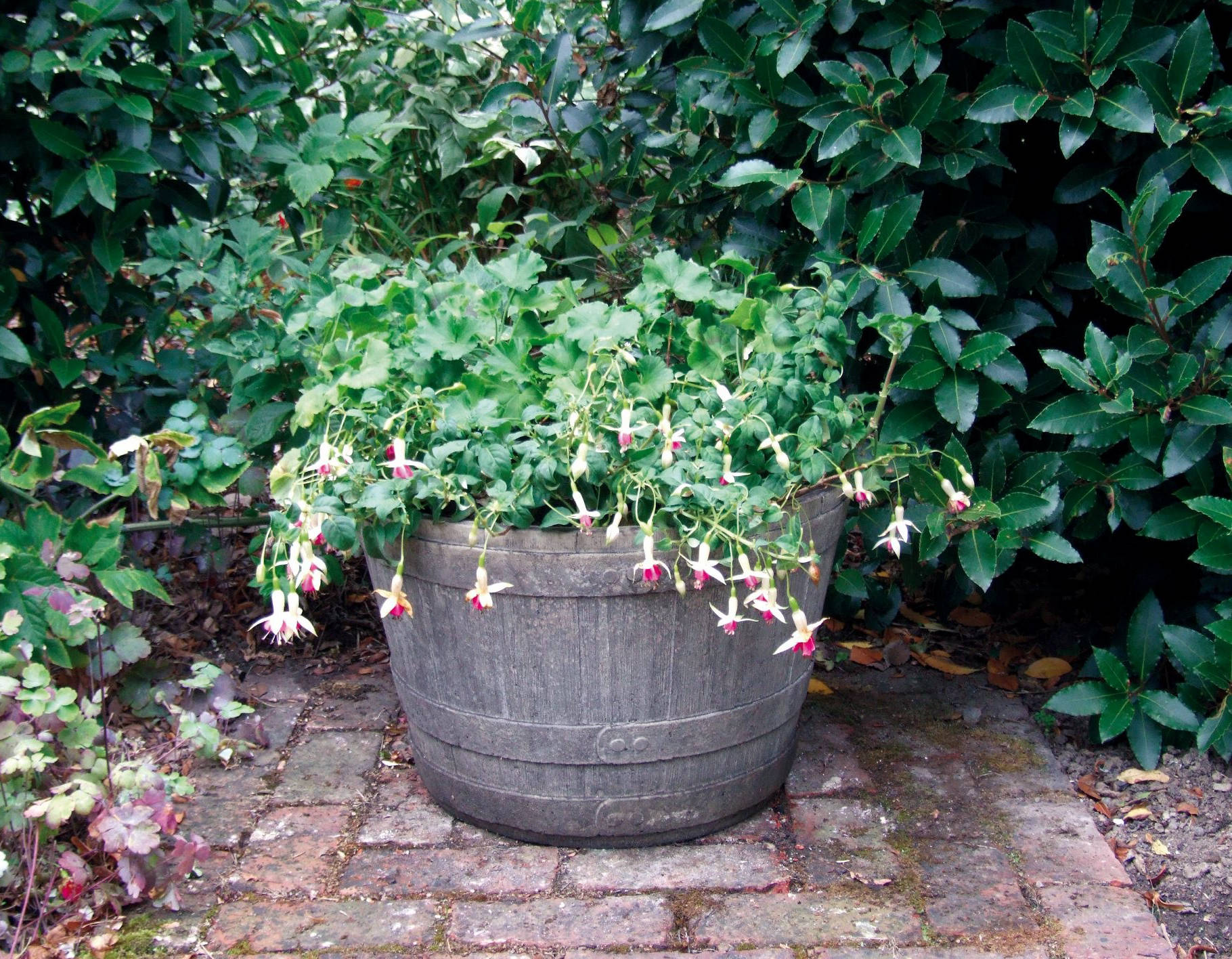 Barrel Tub Stone Garden Vase