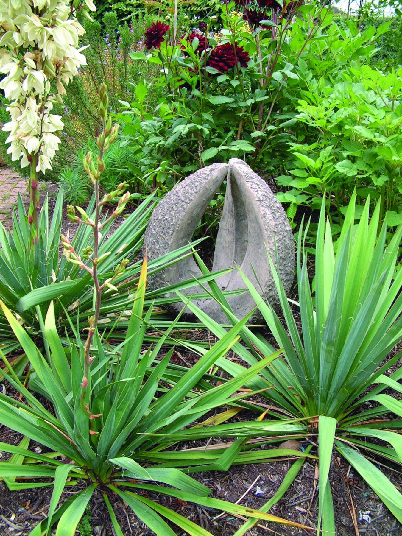 Pod Contemporary Garden Statue